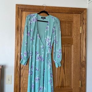 Lulu’s maxi elegant dress
